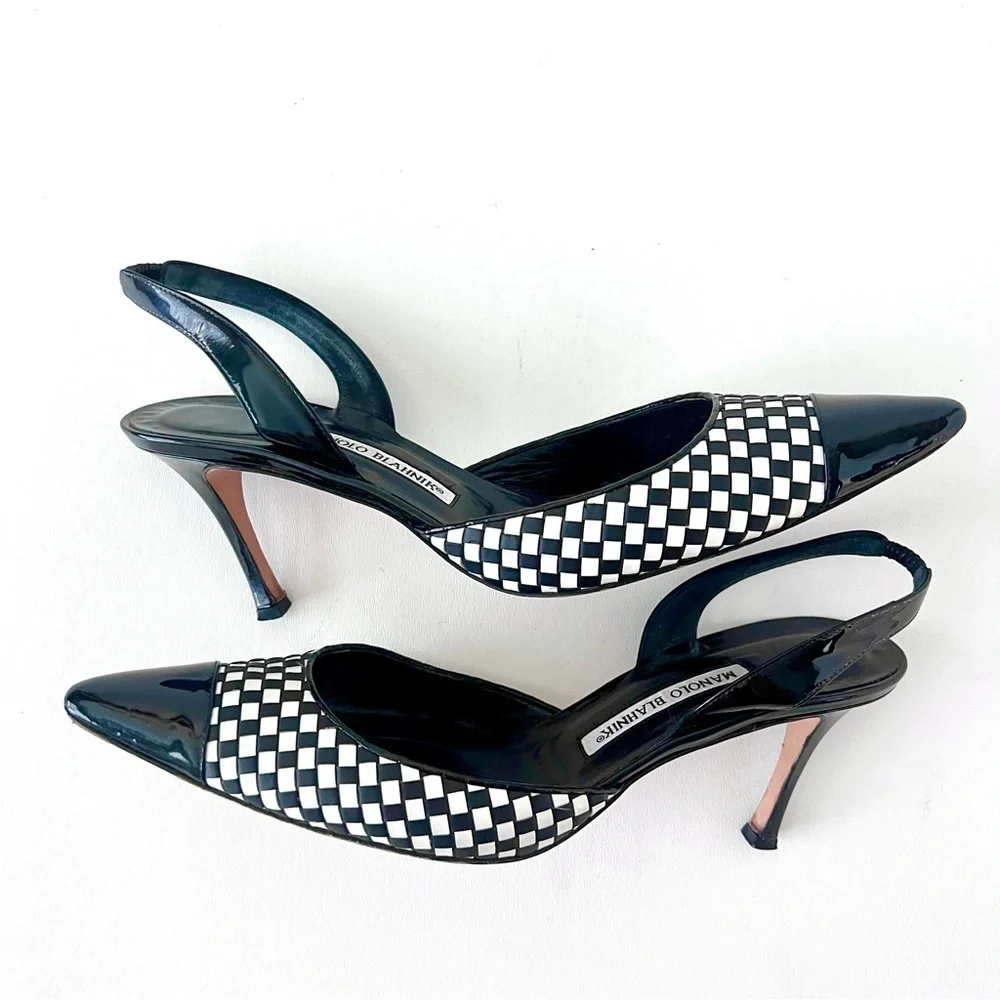 MANOLO BLAHNIK | Carolyne Cap Toe Woven Leather SlingBack Pointed Pumps - Picture 12 of 16